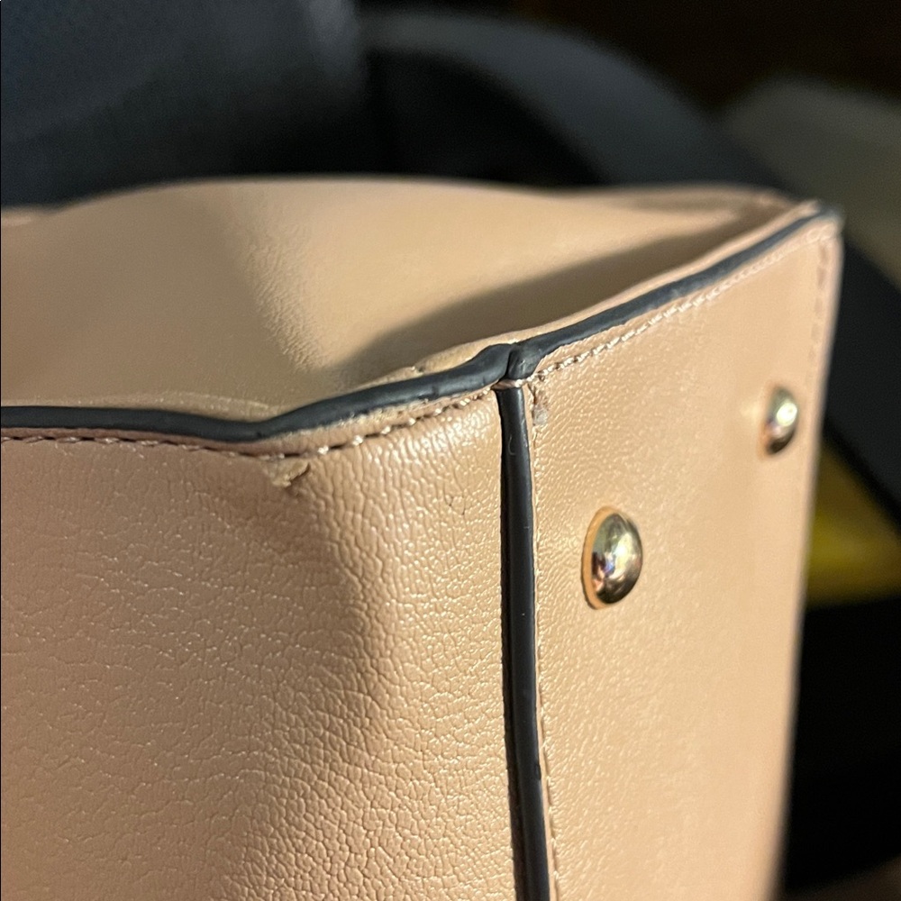 Nine West Black and Cream Satchel - Picture 4 of 4